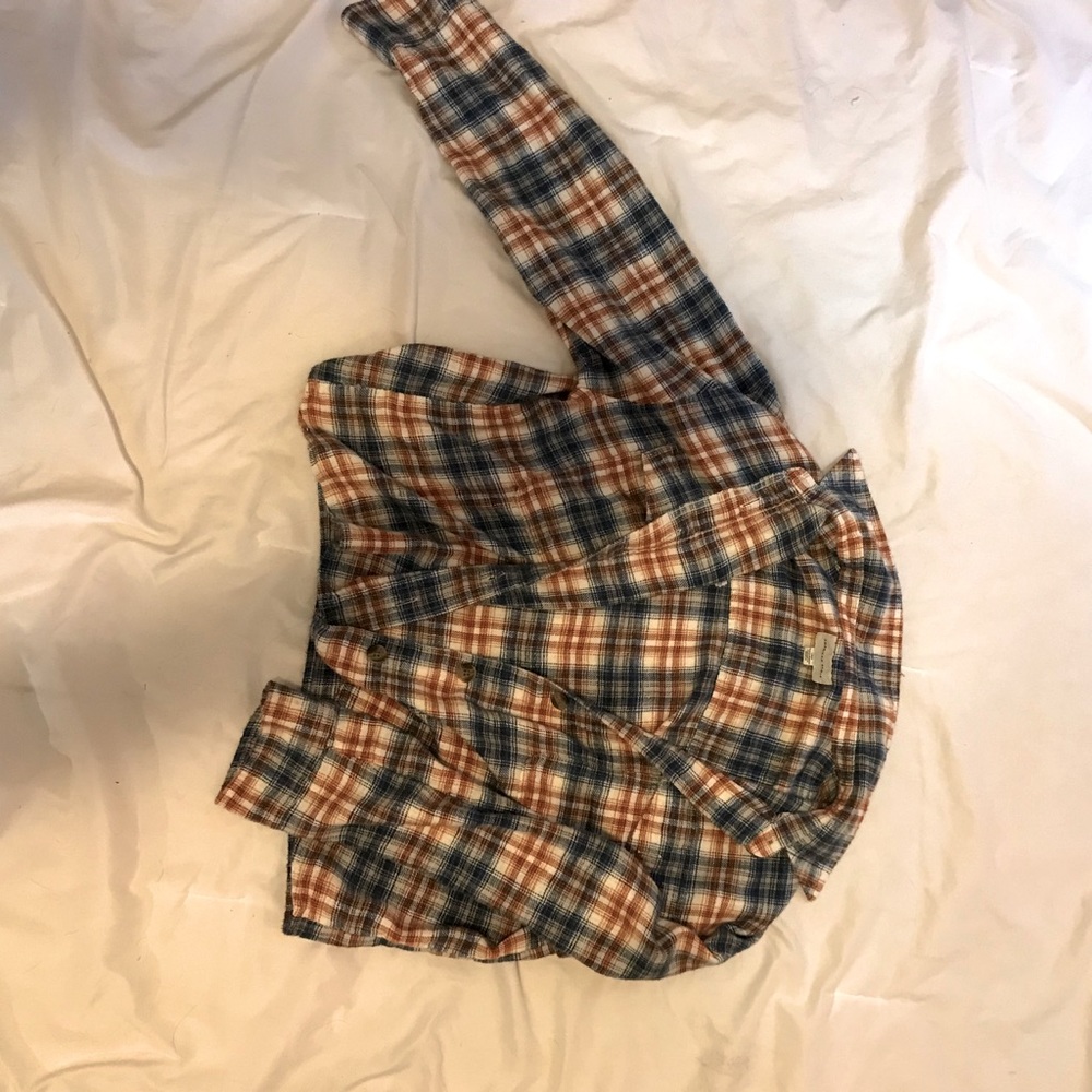 Large cropped flannel but fits a small and medium